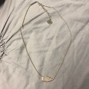 Kendra Scott necklace